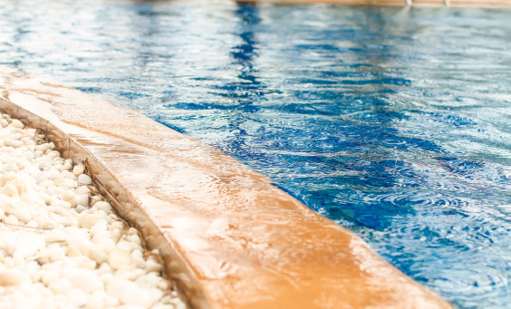 keep pool clean during monsoon